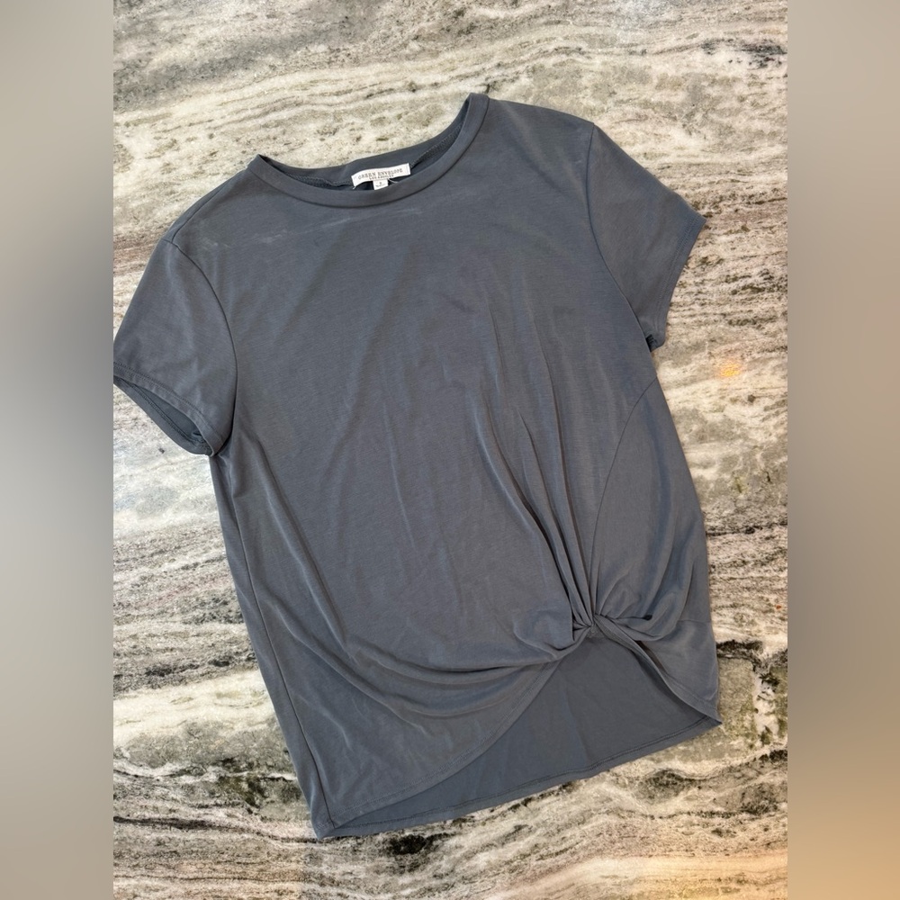 Grey short sleeve top women’s small